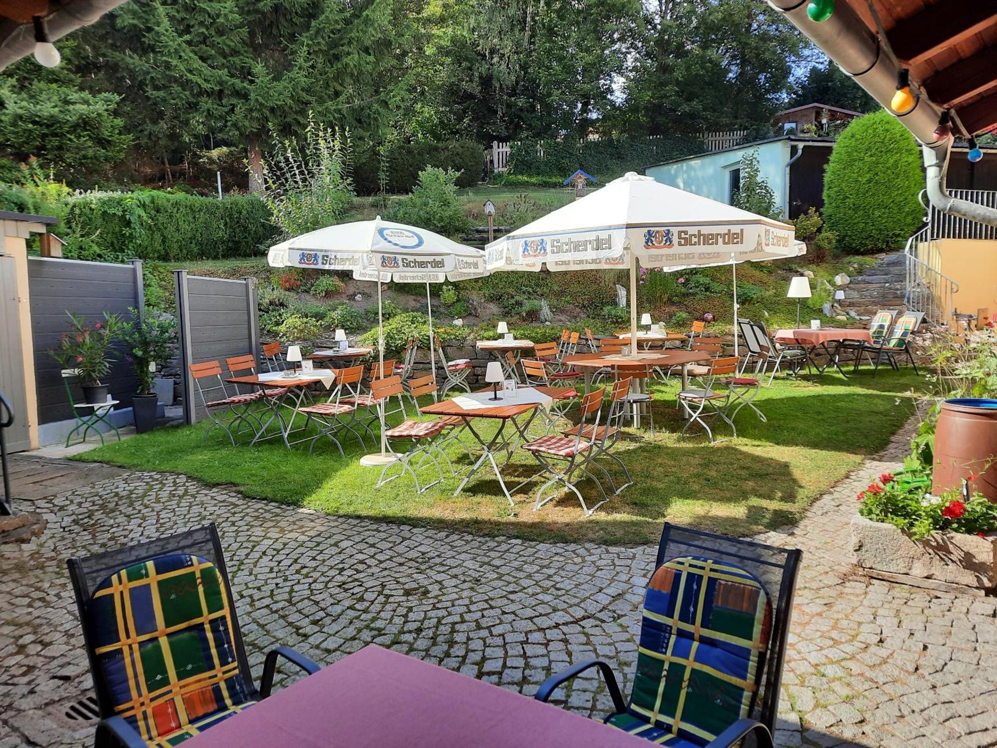 Landgasthof Gruener Baum Regnitzlosau エクステリア 写真